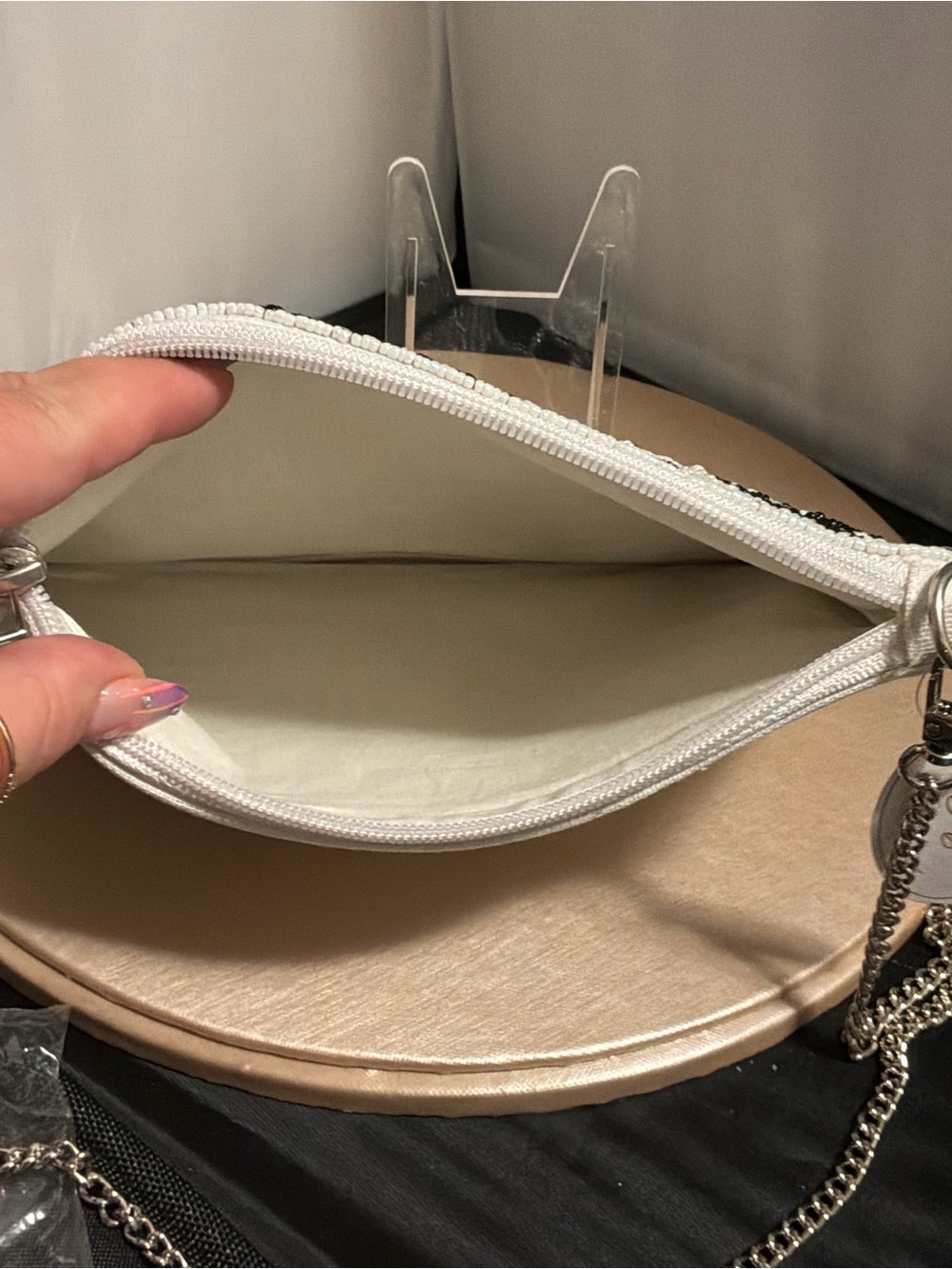 Beaded Floral Crossbody Bag in Ivory and Black - Picture 5 of 5